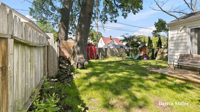 1426 Montague Avenue, Muskegon City, MI 49441