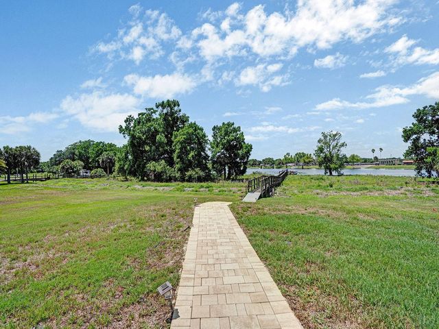 16270 FOREST MIST COURT, Alva, FL 33920