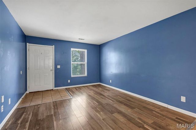 1620 Gallaher Avenue, St Charles, MO 63301