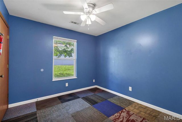 1620 Gallaher Avenue, St Charles, MO 63301