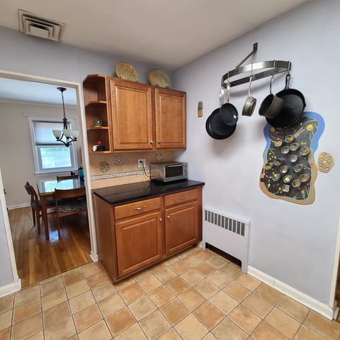 24 63RD ST, West New York, NJ 07093