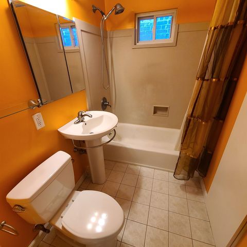 24 63RD ST, West New York, NJ 07093