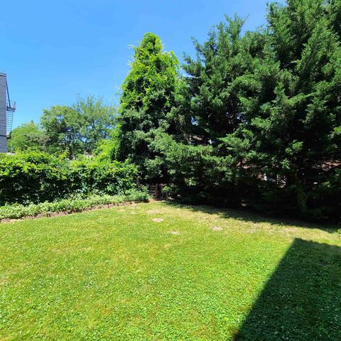 24 63RD ST, West New York, NJ 07093