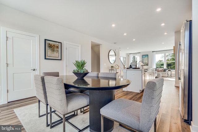 232 CHIANTI TER SE, Leesburg, VA 20175