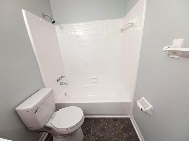 202 Oakmont Avenue C, Ladson, SC 29456