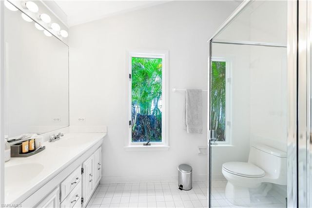 134 16th AVE S, Naples, FL 34102