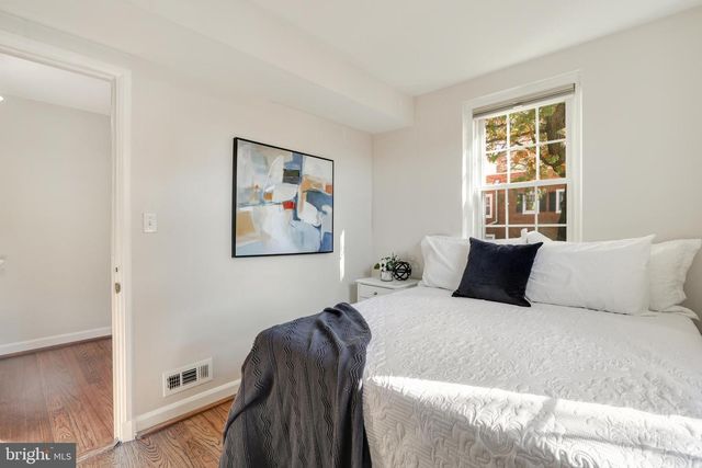 4894 28TH ST S, Arlington, VA 22206