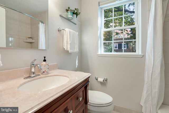 4894 28TH ST S, Arlington, VA 22206