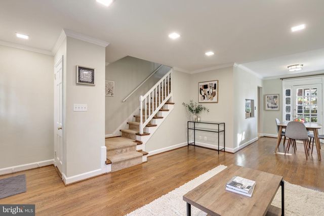 4894 28TH ST S, Arlington, VA 22206