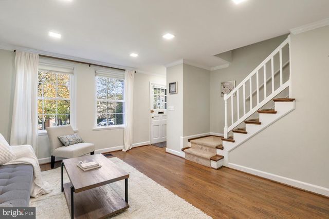 4894 28TH ST S, Arlington, VA 22206