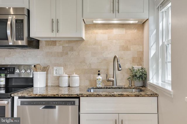 4894 28TH ST S, Arlington, VA 22206