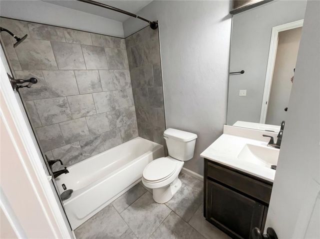 11017 NW 95th Street, Yukon, OK 73099