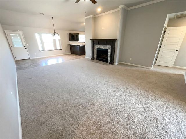 11017 NW 95th Street, Yukon, OK 73099