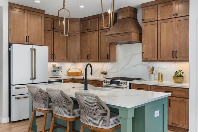 4070 Great Bridge Drive, Deforest, WI 53532