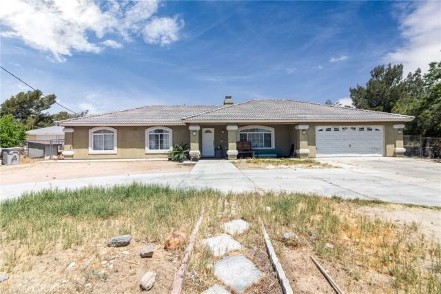 18936 Rocksprings, Hesperia, CA 92345
