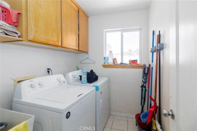 18936 Rocksprings, Hesperia, CA 92345