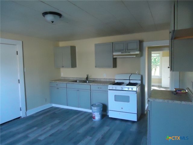 1101 S 33rd Street, Temple, TX 76504