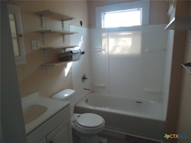 1101 S 33rd Street, Temple, TX 76504