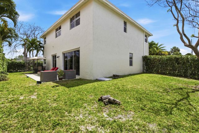 101 Mill Pond Lane, Royal Palm Beach, FL 33411