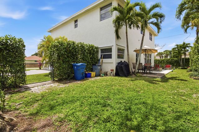 101 Mill Pond Lane, Royal Palm Beach, FL 33411