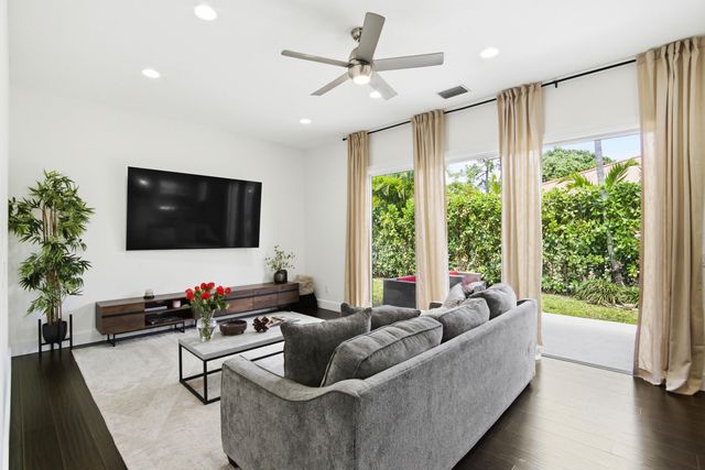 101 Mill Pond Lane, Royal Palm Beach, FL 33411