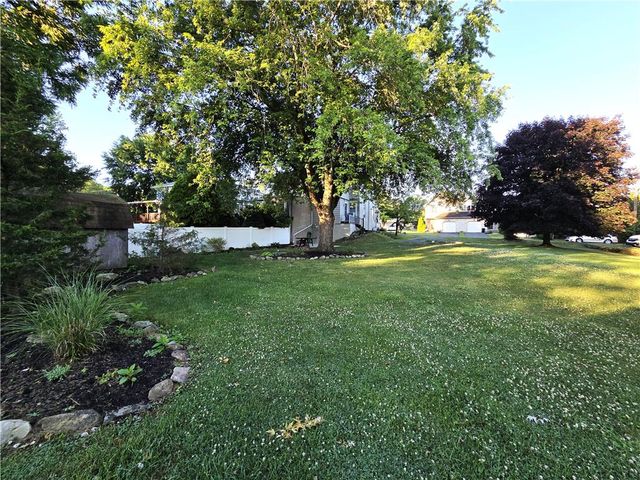 325 Delong, Emmaus Boro, PA 18049