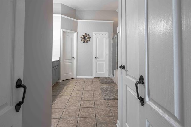 439 BOWLING BROOK DR, Collierville, TN 38017