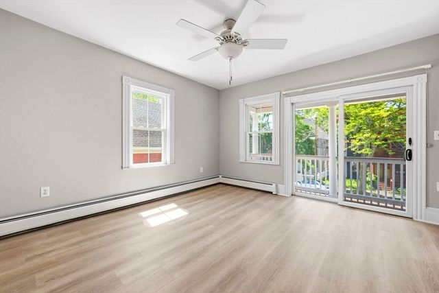 24 Cameron 2, Cambridge, MA 02140