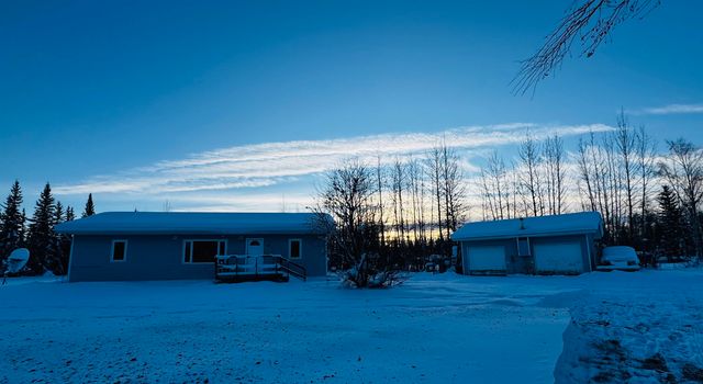 1880 CHERYL COURT, North Pole, AK 99712