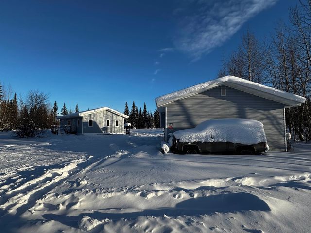 1880 CHERYL COURT, North Pole, AK 99712
