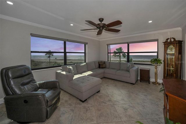 1270 GULF BOULEVARD 501, Clearwater Beach, FL 33767