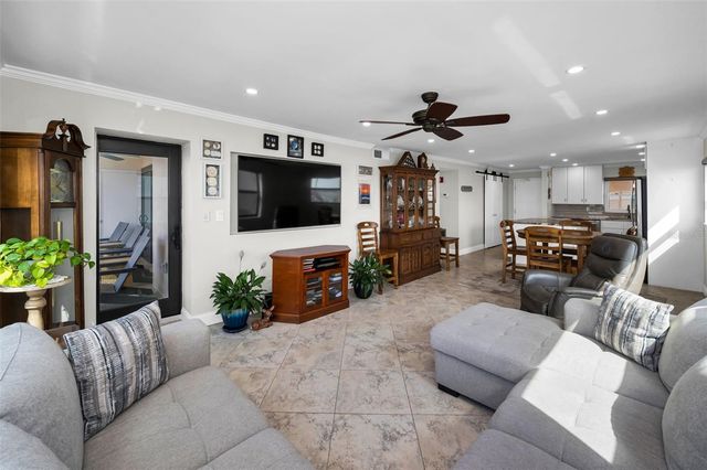 1270 GULF BOULEVARD 501, Clearwater Beach, FL 33767