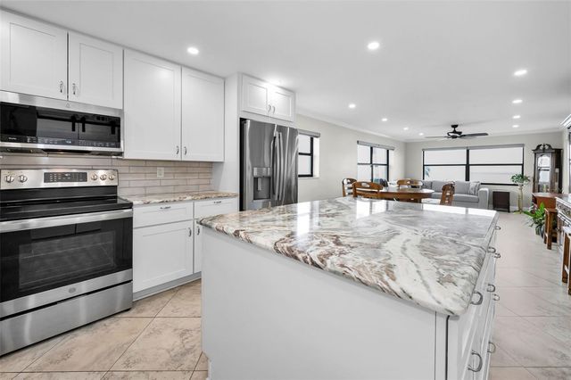 1270 GULF BOULEVARD 501, Clearwater Beach, FL 33767