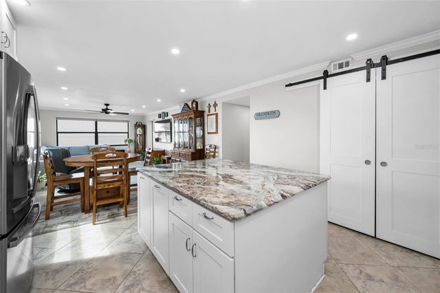 1270 GULF BOULEVARD 501, Clearwater Beach, FL 33767