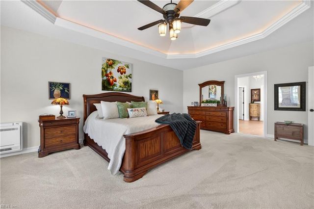 2836 Camarillo LN, Virginia Beach, VA 23456