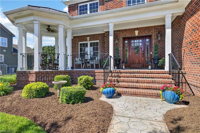 2836 Camarillo LN, Virginia Beach, VA 23456