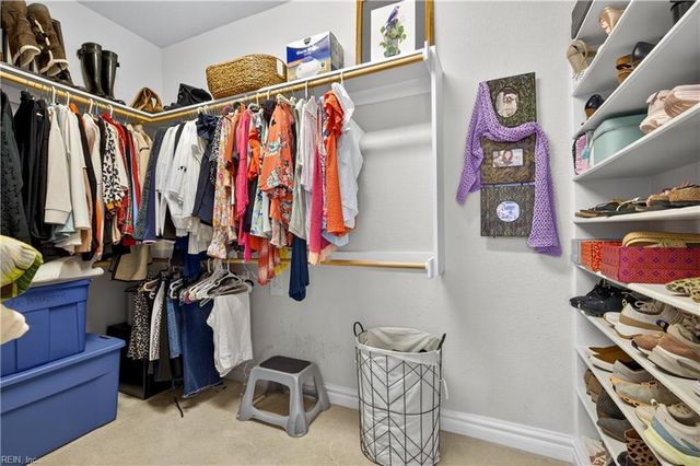 2836 Camarillo LN, Virginia Beach, VA 23456