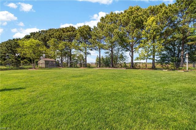 2836 Camarillo LN, Virginia Beach, VA 23456
