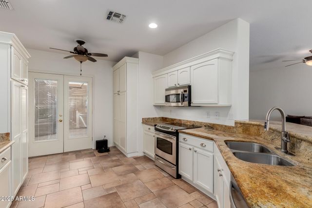 8174 S MOUNTAIN AIR Lane, Gold Canyon, AZ 85118