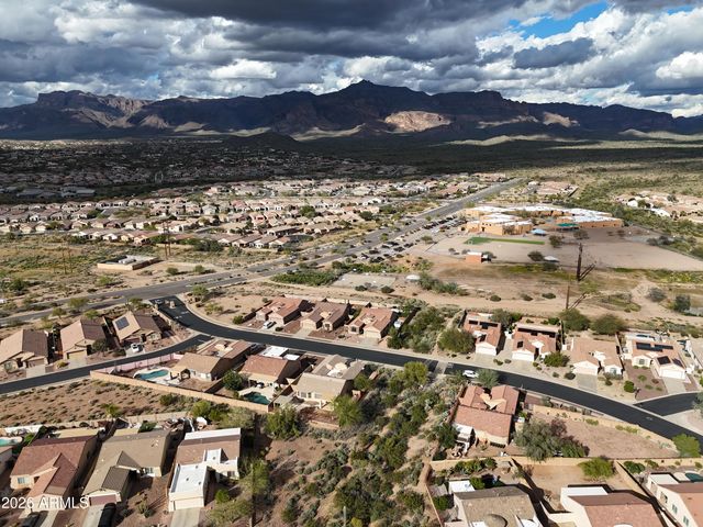 8174 S MOUNTAIN AIR Lane, Gold Canyon, AZ 85118