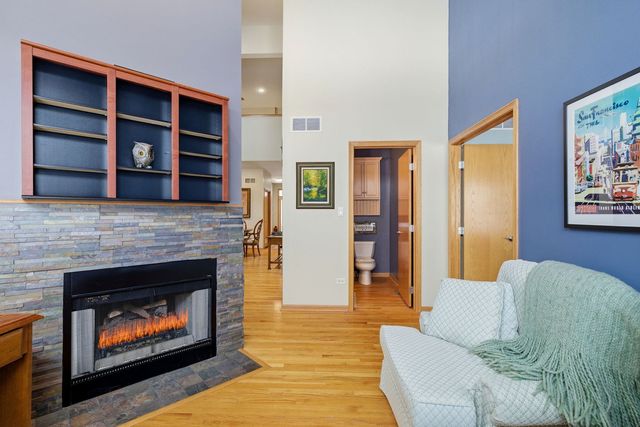 21702 Higley Lane, Frankfort, IL 60423