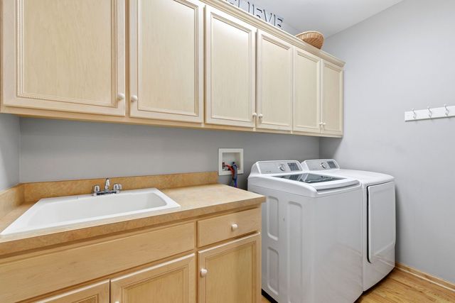 21702 Higley Lane, Frankfort, IL 60423