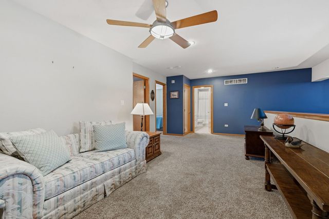 21702 Higley Lane, Frankfort, IL 60423