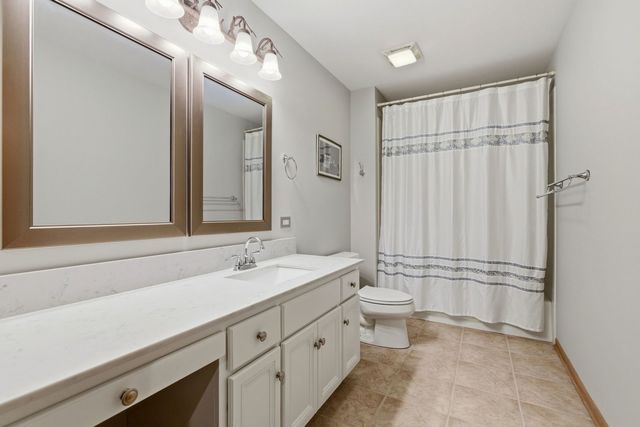 21702 Higley Lane, Frankfort, IL 60423