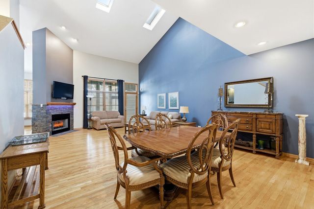 21702 Higley Lane, Frankfort, IL 60423