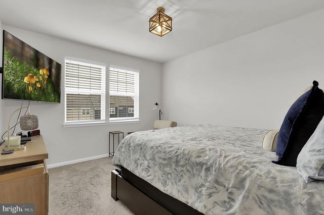 5129 IRONSIDES DR, Frederick, MD 21703