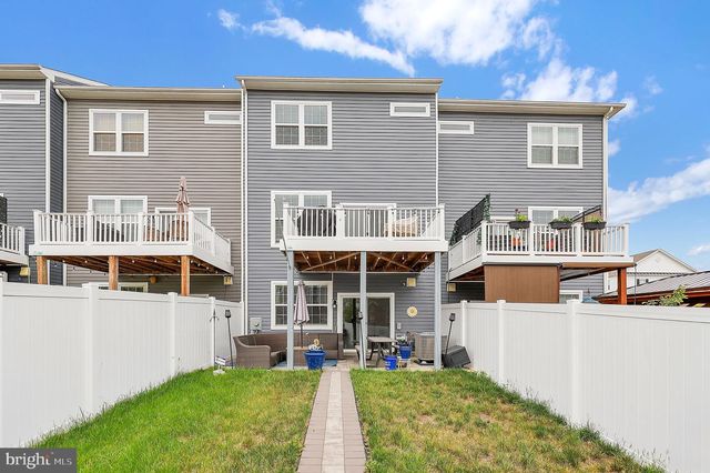 5129 IRONSIDES DR, Frederick, MD 21703