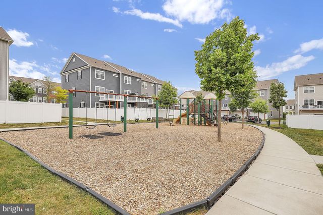 5129 IRONSIDES DR, Frederick, MD 21703