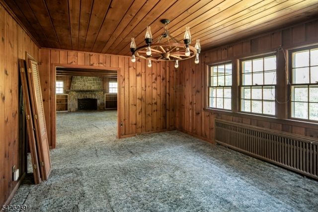 65 Hillcrest Rd, Warren Twp., NJ 07059