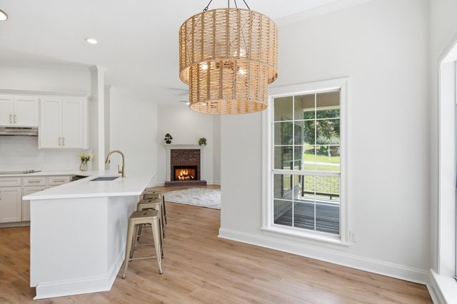 339 Woodstone Dr., Hattiesburg, MS 39402
